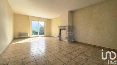 Maison - 117 m² - 8 pièces