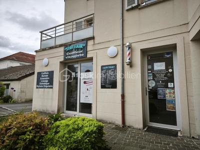 Beauté / Bien-être - 83 m²