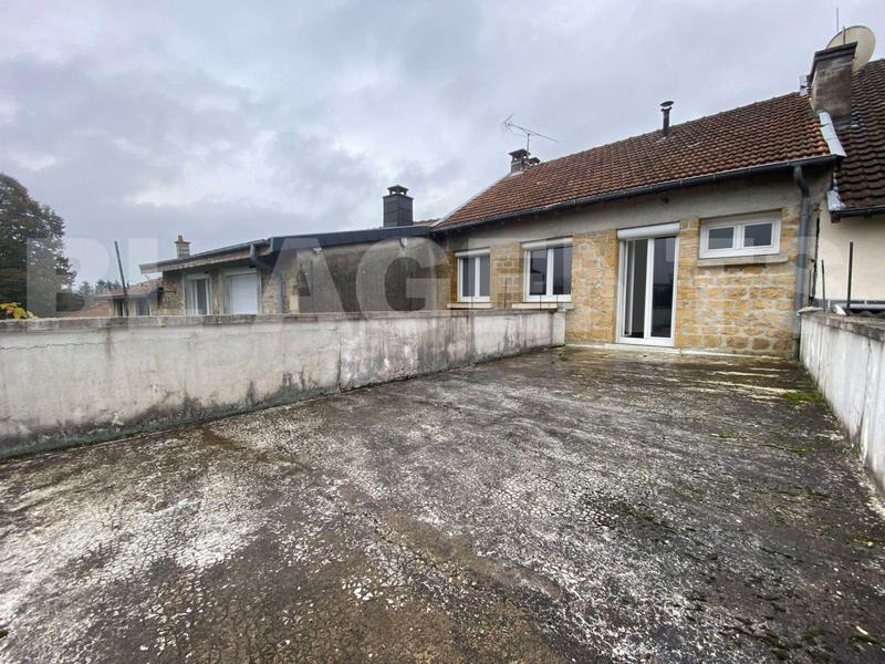 Maison - 95 m² - 5 pièces