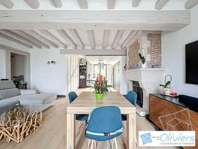 Appartement - 85 m² - 3 pièces