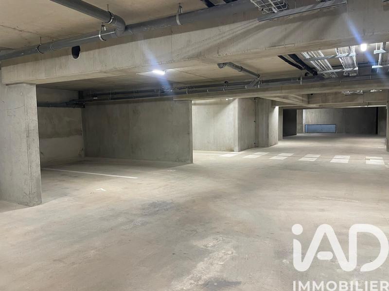 Parking - 11 m²