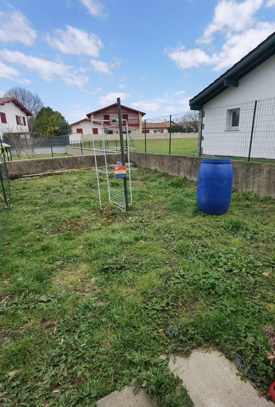 Appartement - 98 m² - 5 pièces