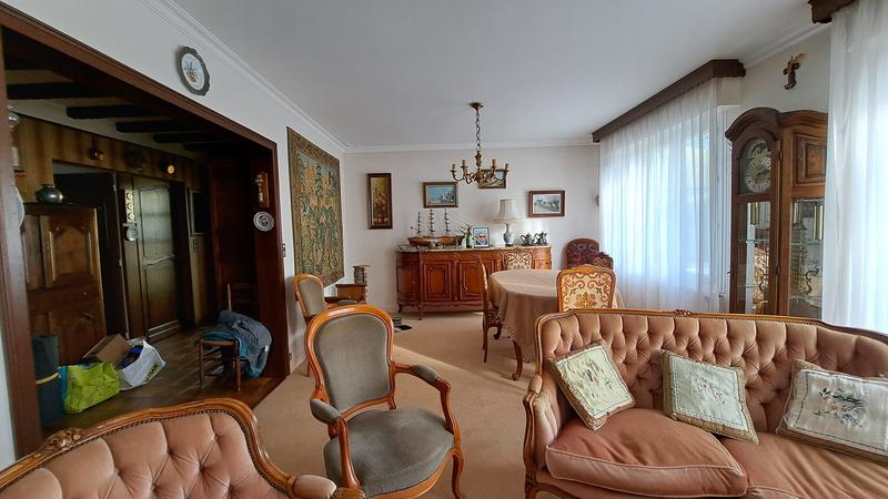 Maison - 113 m² - 6 pièces