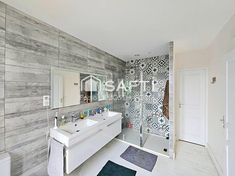 Maison - 124 m² - 7 pièces