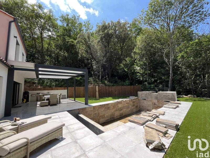 Maison - 145 m² - 5 pièces