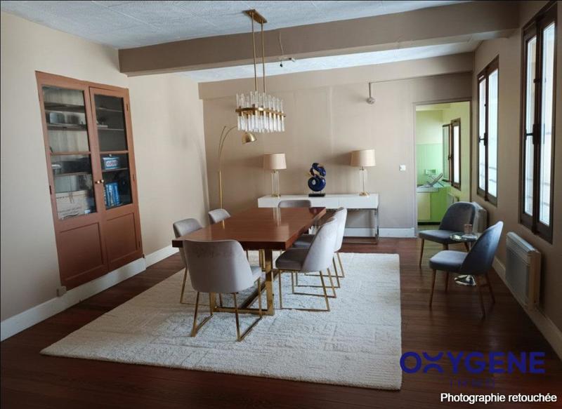 Appartement - 128 m² - 4 pièces