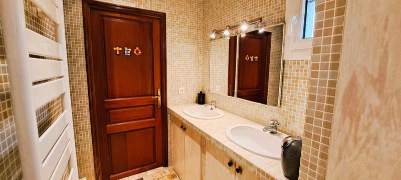 Maison - 104 m² - 5 pièces