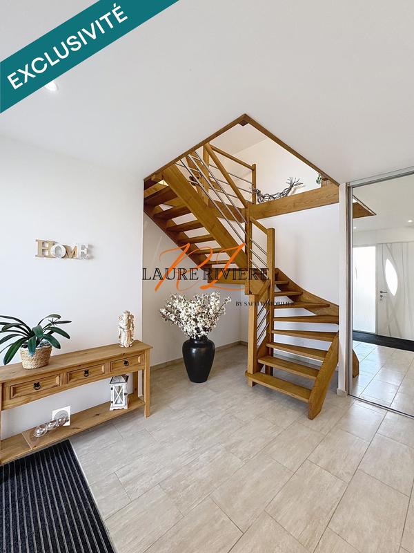 Maison - 315 m² - 8 pièces