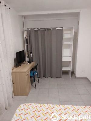 Chambre - 10 m² - 1 pièce