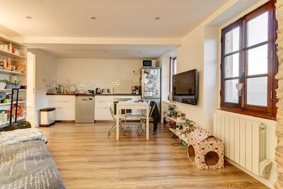 Maison de village - 109 m² - 6 pièces