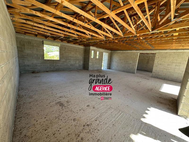 Maison - 125 m² - 4 pièces