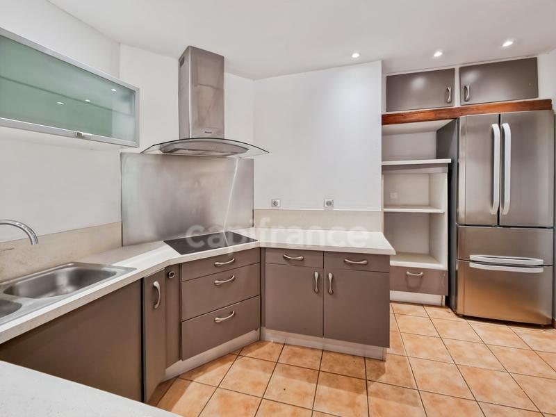 Maison - 156 m² - 7 pièces