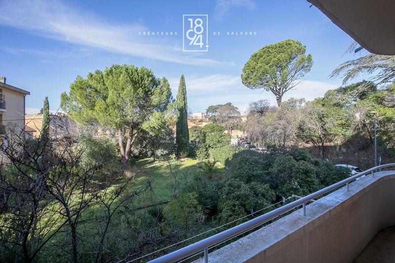 Appartement - 118 m² - 4 pièces