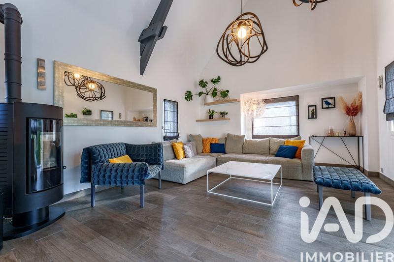 Maison - 144 m² - 6 pièces