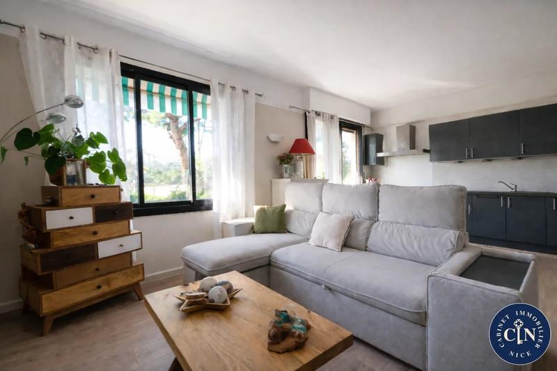 Appartement - 87 m² - 4 pièces