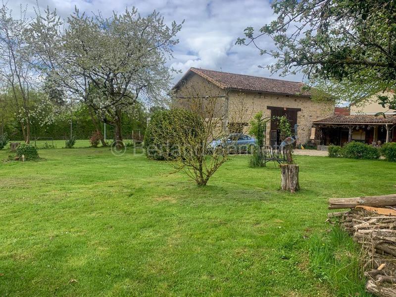 Maison en pierre - 133 m² - 6 pièces