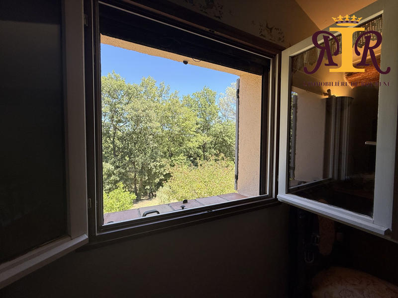 Maison traditionnelle - 169 m² - 7 pièces