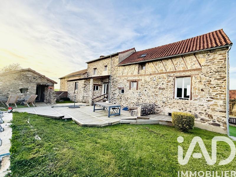 Maison - 146 m² - 4 pièces