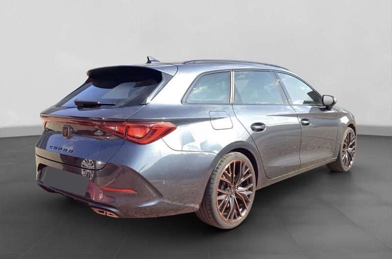 Cupra Leon Sportstourer Vz 245 Hybride Rechargeable / Jantes 19" Volant Supersport Caméra de Recul Keyless Pack Xl
