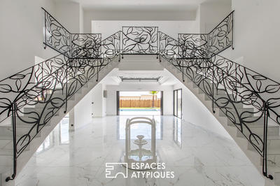 Maison - 285 m² - 8 pièces