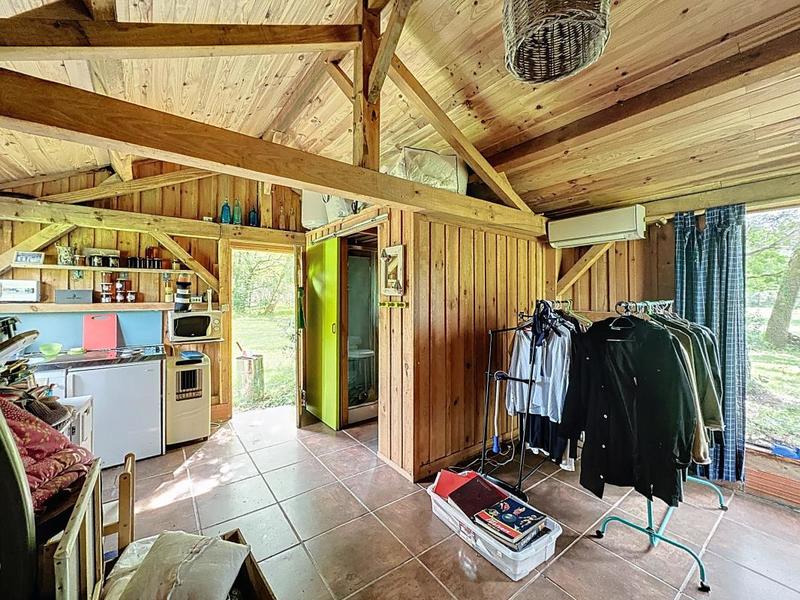 Propriété - 146 m² - 5 pièces