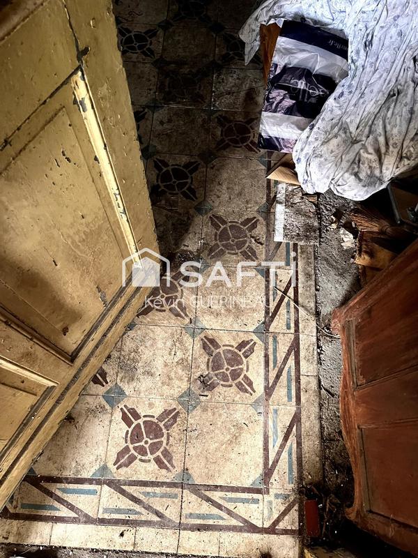 Maison - 100 m² - 5 pièces