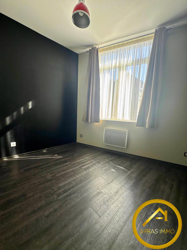 Appartement - 70 m² - 4 pièces