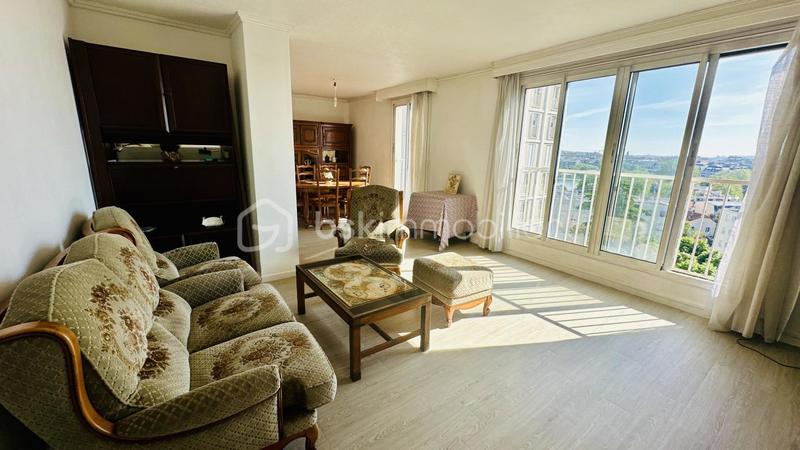 Appartement - 72 m² - 4 pièces