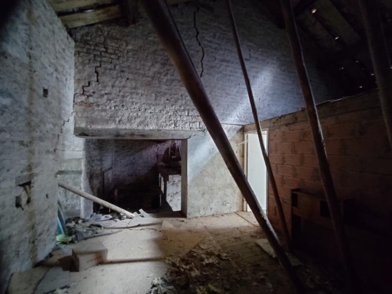 Maison - 200 m² - 6 pièces