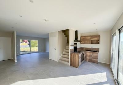 Pavillon - 153 m² - 5 pièces