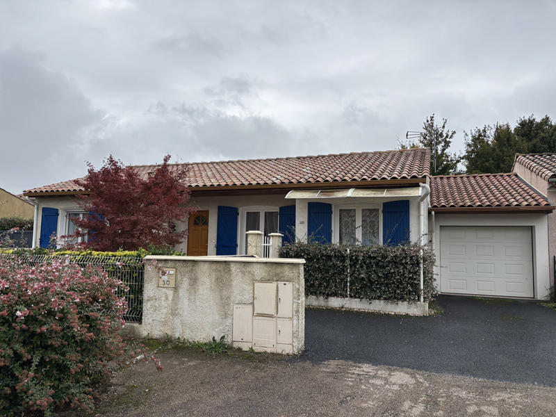 Maison - 94 m² - 4 pièces