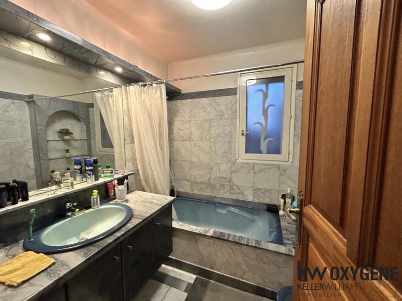 Maison ancienne - 130 m² - 6 pièces