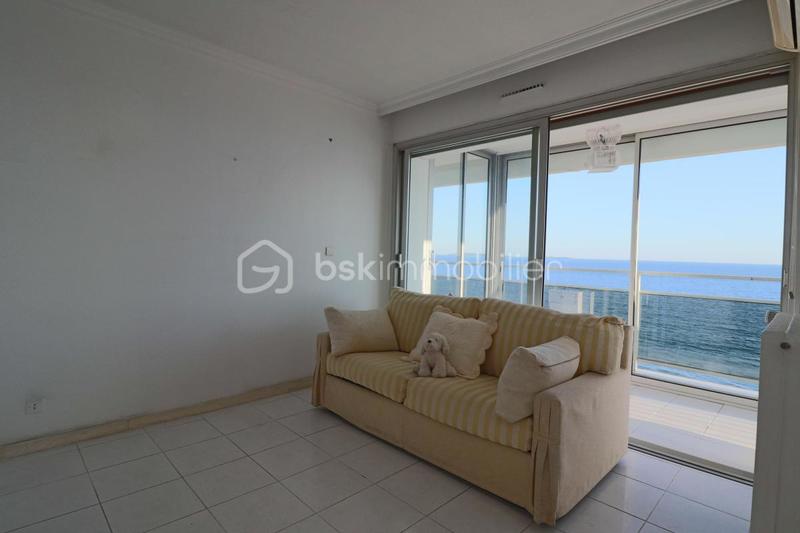 Immeuble - 68 m² - 3 pièces