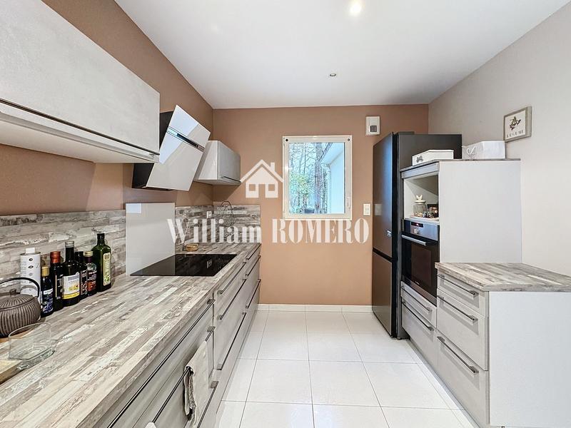 Maison - 140 m² - 6 pièces