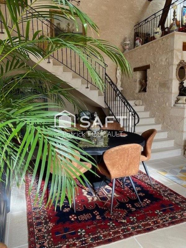 Maison de maîtres - 444 m² - 13 pièces