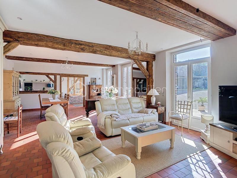 Maison - 194 m² - 7 pièces