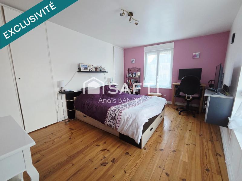 Maison - 144 m² - 10 pièces