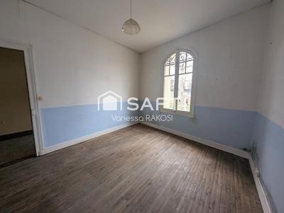 Maison - 140 m² - 6 pièces