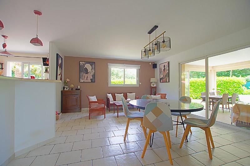 Maison - 143 m² - 5 pièces