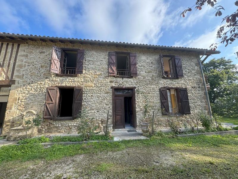 Maison ancienne - 185 m² - 5 pièces