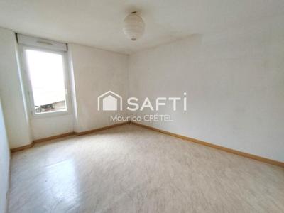 Maison - 99 m² - 6 pièces