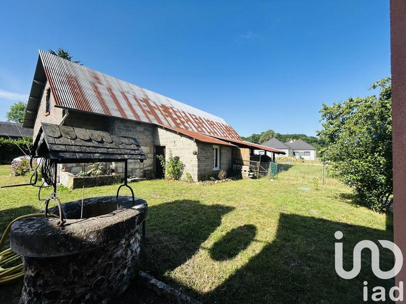 Maison - 256 m² - 8 pièces