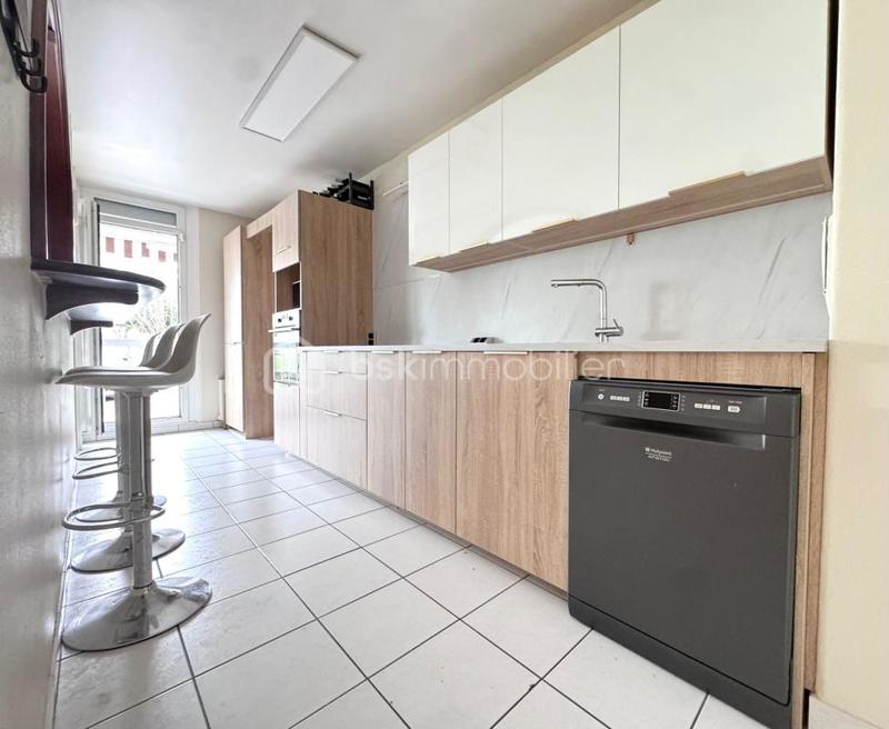 Appartement - 66 m² - 3 pièces