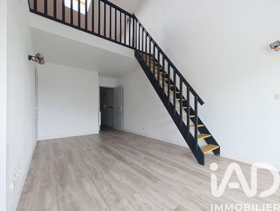 Appartement - 60 m² - 2 pièces