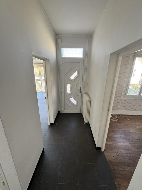 Maison - 90 m² - 6 pièces
