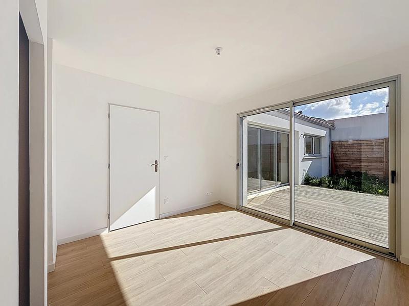 Maison - 143 m² - 6 pièces