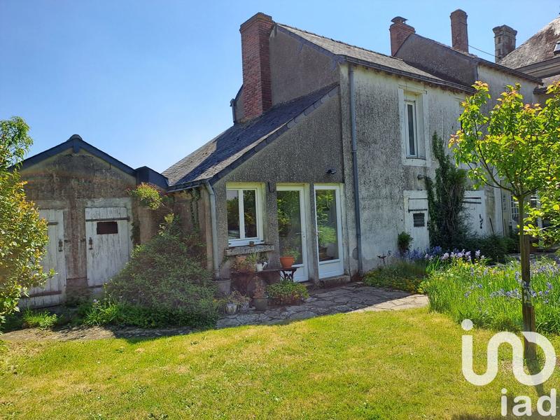 Maison - 280 m² - 12 pièces