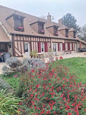 Maison - 261 m² - 8 pièces