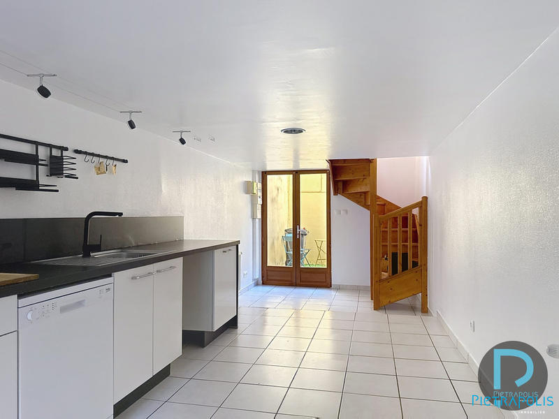 Appartement - 67 m² - 4 pièces