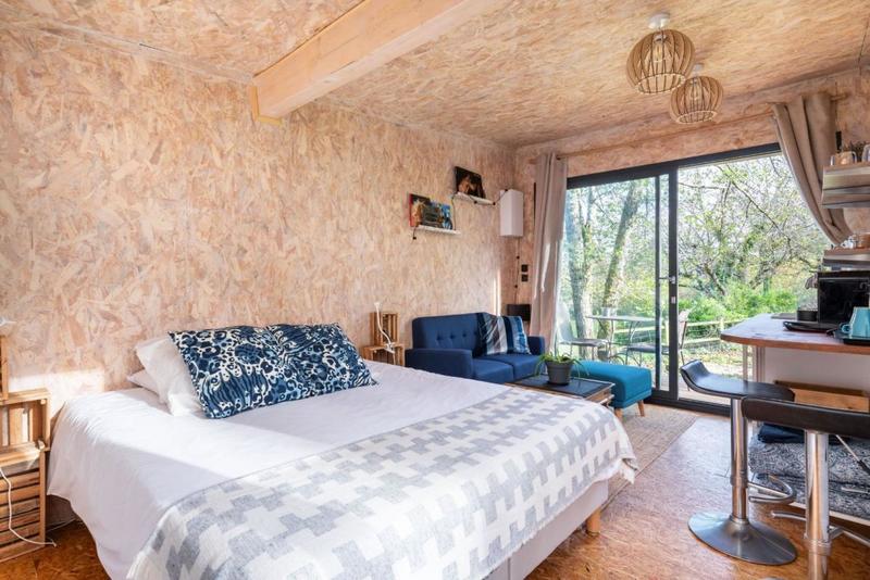 Corps de ferme - 350 m² - 12 pièces